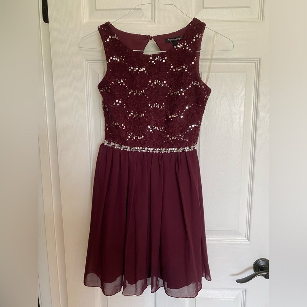 Super cute party dress size 3